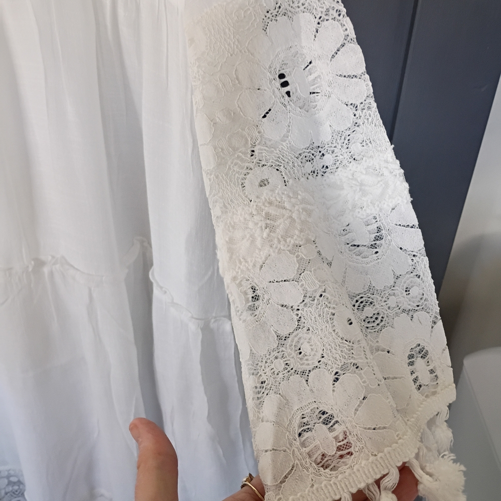 White Boho Maxi Dress with Lace Details - Picture 3 of 6